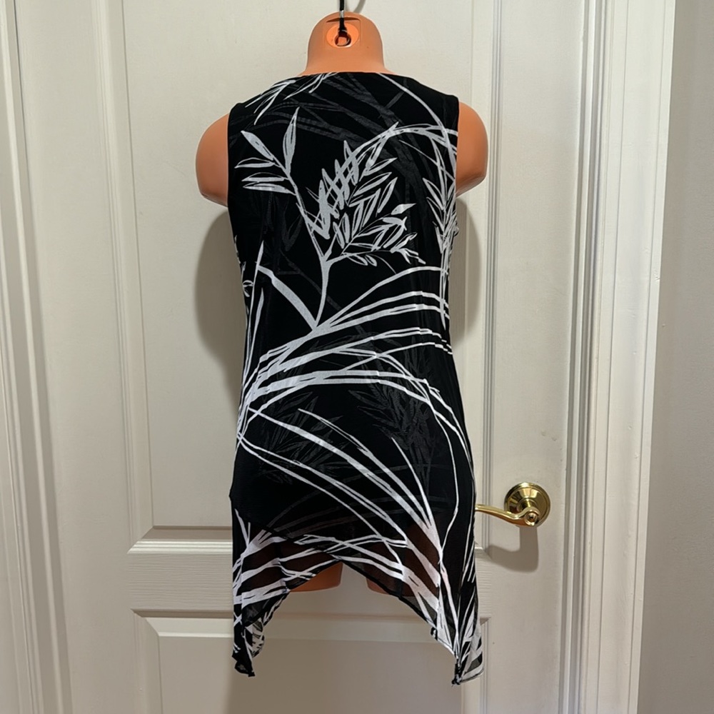 ALFANI Tunic Mesh Black White Palm Print Handkerchief Hem Petite Small PS SP $60 - Picture 6 of 11